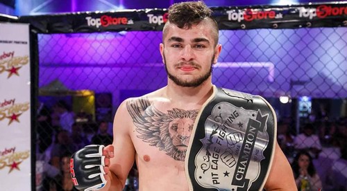 Ladislav Koky nezadržateľne mieri medzi hviezdy slovenského MMA!