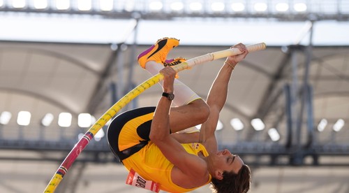 Fenomenálny Duplantis opäť prekonal svetový rekord