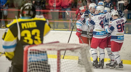 Zvolenčania zdolali v derby  Detvu. Udržali si prvé miesto tabuľky