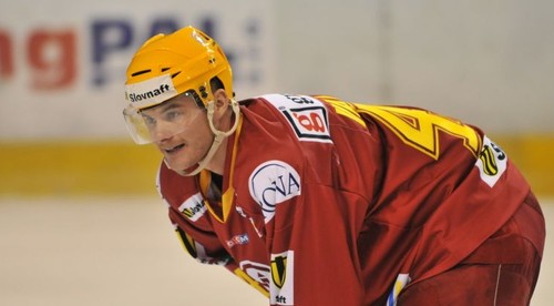 Ofenzívu Nitry posilní Patrik Valčák