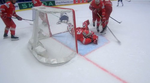 Zákrok turnaja! Brankár pritom dostal poľský pas tesne pred MS