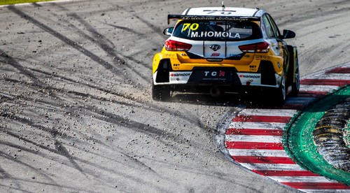 JOJ ŠPORT LIVE: Maťo Homola zakončil sezónu TCR Europe 2021 v Barcelone na 7. mieste