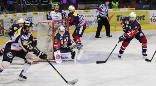 Obaja finalisti chcú dnes vyhrať, tešiť sa však bude len jeden