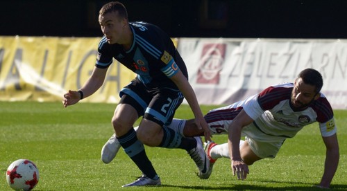 Päť gólov v Podbrezovej. Slovan s cenným víťazstvom