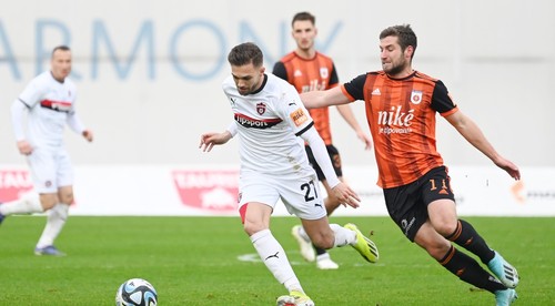 Slovnaft Cup stále s obhajcom trofeje aj treťoligovou senzáciou