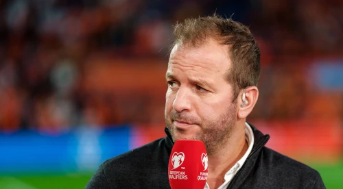 Van der Vaart sa ospravedlnil za vyjadrenia na adresu Japoncov
