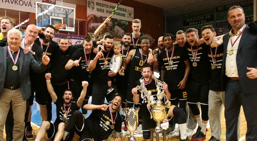 Favorit zvládol play-off bez prehry. Inter zaslúžene oslavuje majstrovský titul