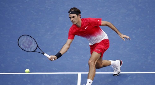 Dvojka proti jednotke. Federer vo finále v Šanghaji zdolal Nadala