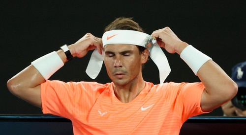Nadal vynechá Wimbledon aj olympiádu