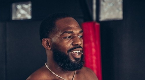 Jones zaplatí za toho, kto prekoná jeho rekord