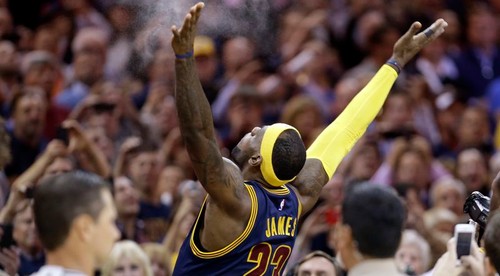 Čo urobil LeBron v NBA? Dnes sa hovorí iba o ňom