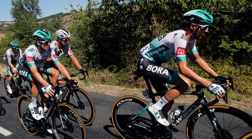 7. etapa Tour de France: Najdramatickejšia etapa, Saganovi spadla v šprinte reťaz