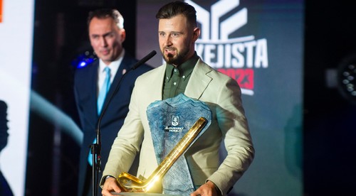Hokejistom roka premiérovo Tomáš Tatar