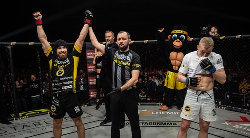 Zrejme nečakal, že ho pri lapovaní kopnem do hlavy, spomína na prípravu Ľudovít Klein