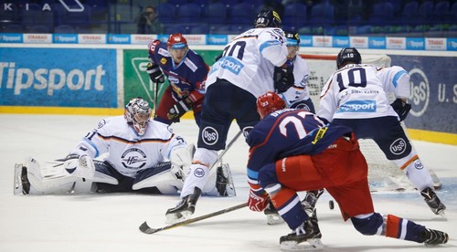V Steel aréne nula gólov, nula bodov