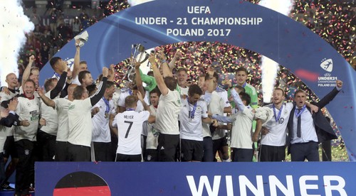 Nemci majstrami Európy hráčov do 21 rokov po triumfe nad Španielmi