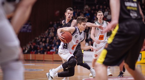 Prievidza prepisovala proti Handlovej historické tabuľky