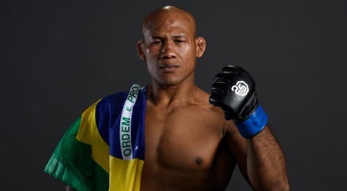 UFC má problém. Deň pred turnajom sa u zápasníka potvrdil koronavírus