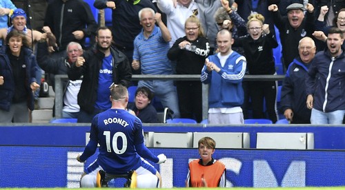 199-ty gól Rooneyho. Za Everton skóroval po 4869 dňoch