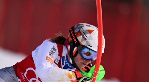 Vlhová v slalome štvrtá, znížila stratu na Shiffrinovú. Adam Žampa na 25. mieste