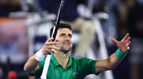 Novak Djokovič je späť, v Dubaji si poradil s Mussetim