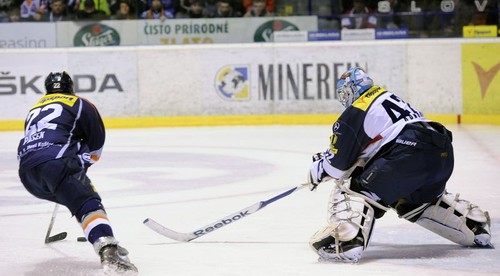Parádny šláger play-off úrovne upevnil našu pozíciu lídra!