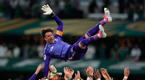 Ochoa sa lúčil s futbalom tam, kde s ním začal