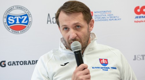 Tenisové družstvo proti Taliankám v najsilnejšej možnej zostave
