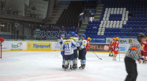 Juniori konečne v extralige bodovali