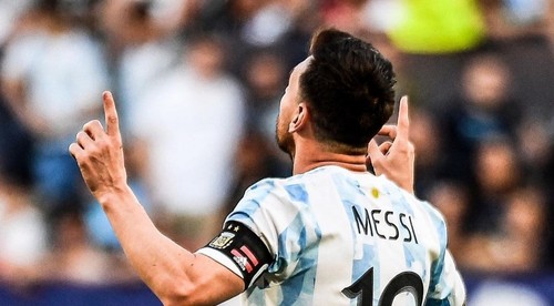 Lionel Messi 5:0 Estónsko