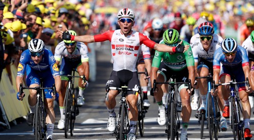 Peter Sagan špurtoval štvrtý v Nimes, druhý etapový triumf pre Ewana