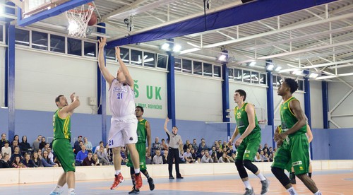 Rozbehnutých Patriotov nezastavila ani Karlovka