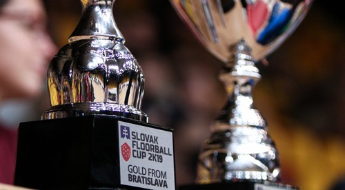 48 tímov a stovky hráčov. Začína najväčší florbalový turnaj na Slovensku