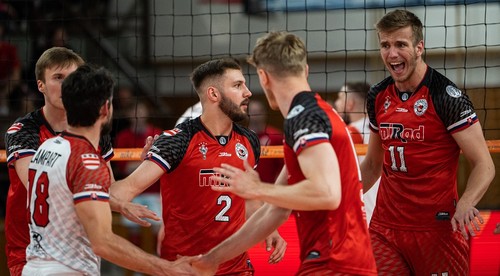 Komárno ovládlo extraligové finále v najkratšom možnom čase