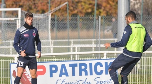 Piškvorky a futbal? Zaujímavý nápad