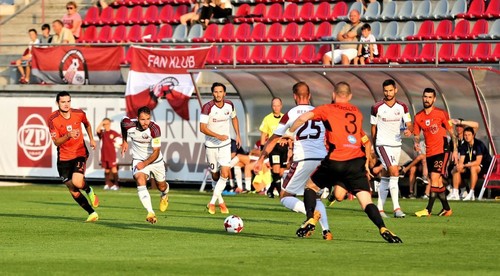 Môj dom, môj hrad. Ruža rozdielom triedy zdolala Podbrezovú