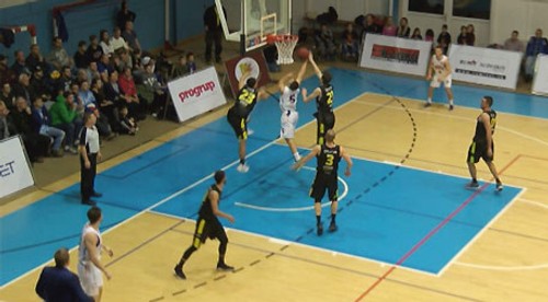 Spišiaci oživili nádej na play off po výhre nad Handlovou