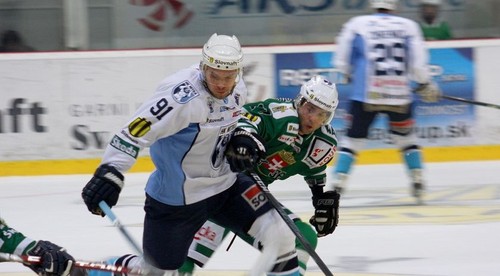 Samir dostal rok, hrať nemôže do Vianoc 2012