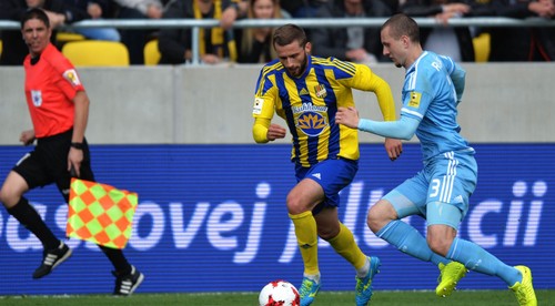 DAC šokoval Slovan v nadstavenom čase hlavičkou Šafranka