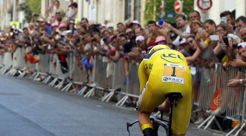 Froome takmer istým víťazom Tour. Časovka pre Poliaka Bodnara