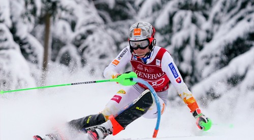 Vlhová zvíťazila v slalome, Shiffrinová po 4 rokoch vypadla