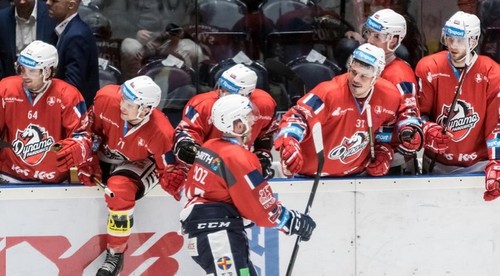 Problémy v Pardubiciach. Miestne Dynamo muselo odohrať zápas s juniormi
