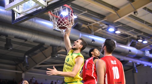 Úradujúci majster úspešný v derby s Komárnom