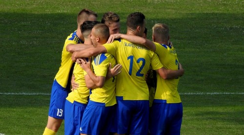 Nováčik s ďalším bodom. Bez zaváhania už len Šamorín a Trebišov