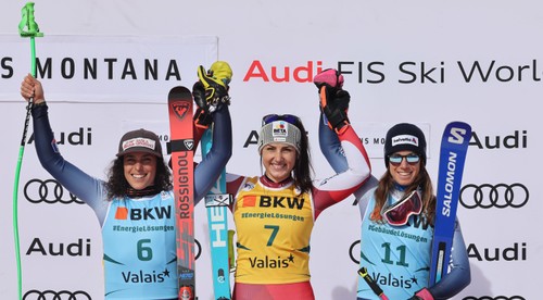 Venierová s premiérovým triumfom v super-G