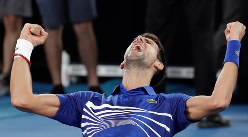 Tenisoví fanúšikovia majú oči pre plač. Federer a Djokovič tak skoro hrať nebudú