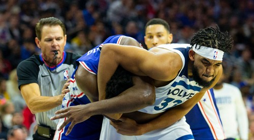 Bitka v NBA! TAKTO vyzerá súboj obrov