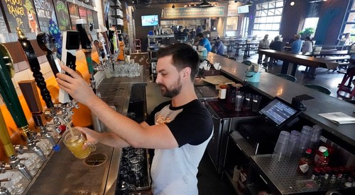 Boj o pivo na MS! FIFA chce prelomiť katarský zákaz
