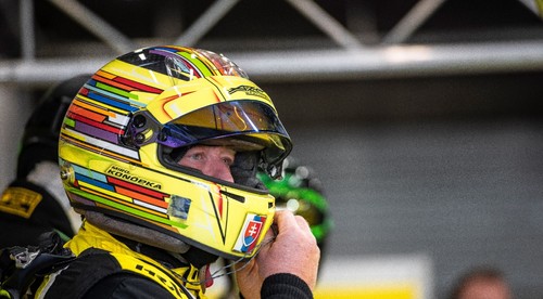 Sklamanie v slovenskom tíme. V prvých pretekoch WEC ani neodštartoval