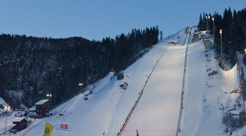 Hektor Kapustík vytvoril nový slovenský rekord. Vo Vikersunde skončil 13.